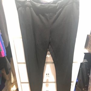 Size 10 NYDJ leggings black great condition